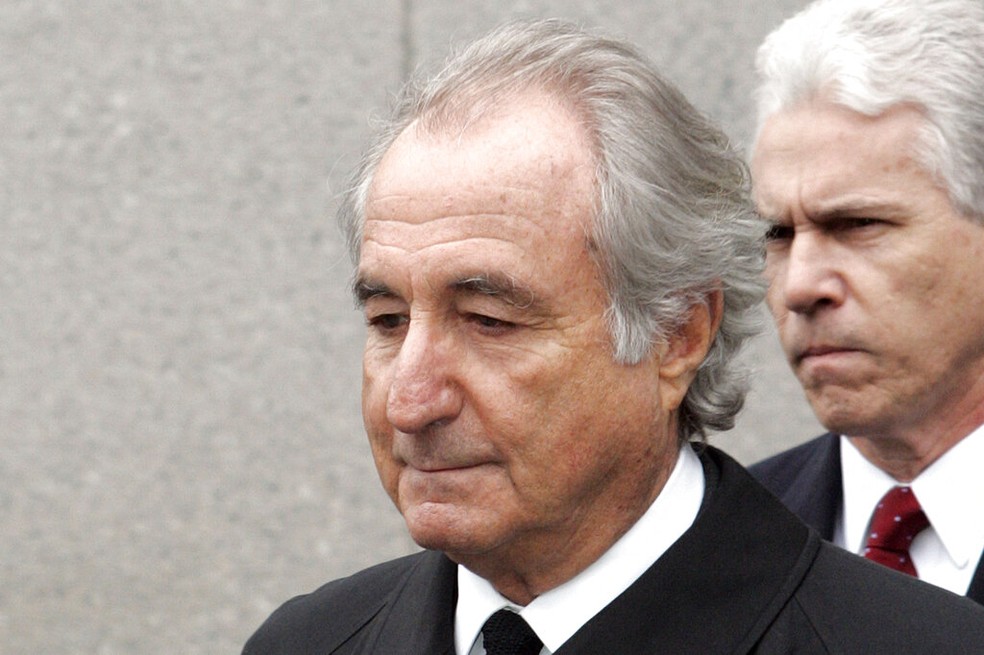 Criminoso que deu maior golpe financeiro da história morre aos 82 anos