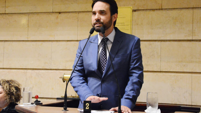 Justiça nega pedido para afastar Dr. Jairinho da Câmara Municipal do Rio