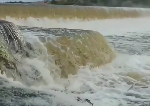 Ministro do RN publica imagens da barragem de Oiticica: 'sertão vai virar mar'
