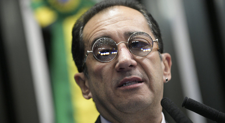 Kajuru declara intenção de disputar Presidência em 2022