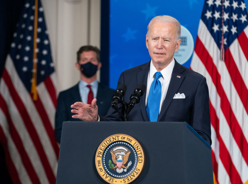 Anúncios de Bolsonaro na Cúpula do Clima são ‘notícias encorajadoras’, diz Biden