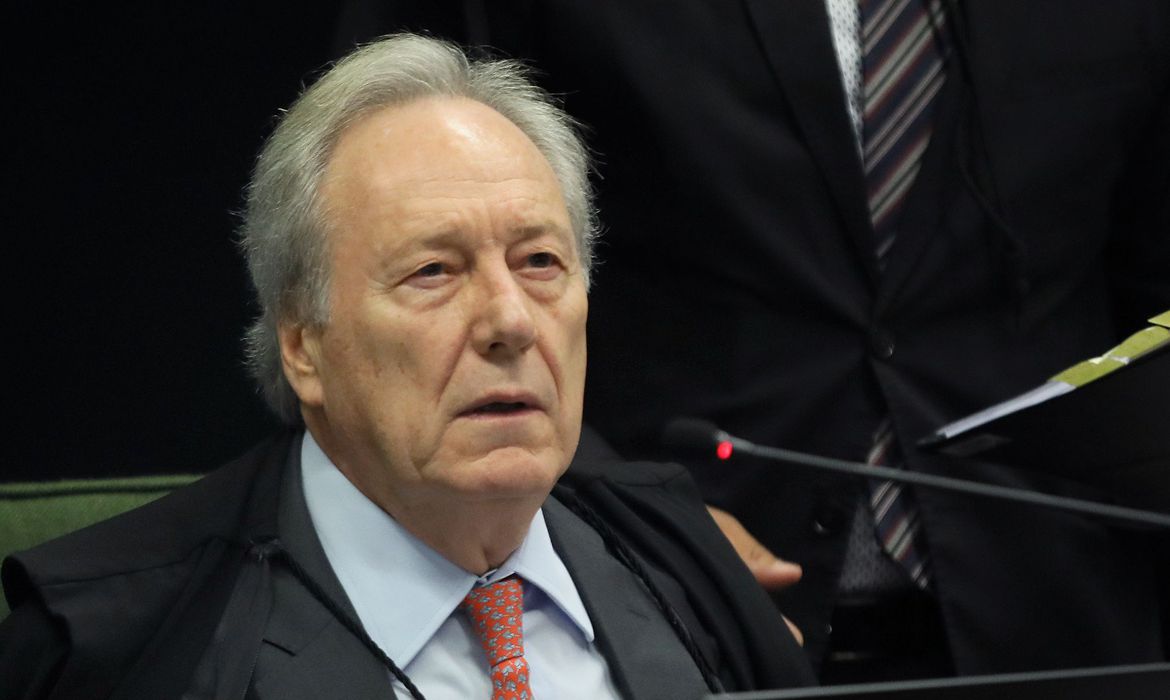 STF libera acesso de senador réu na Lava Jato a mensagens roubadas de Moro