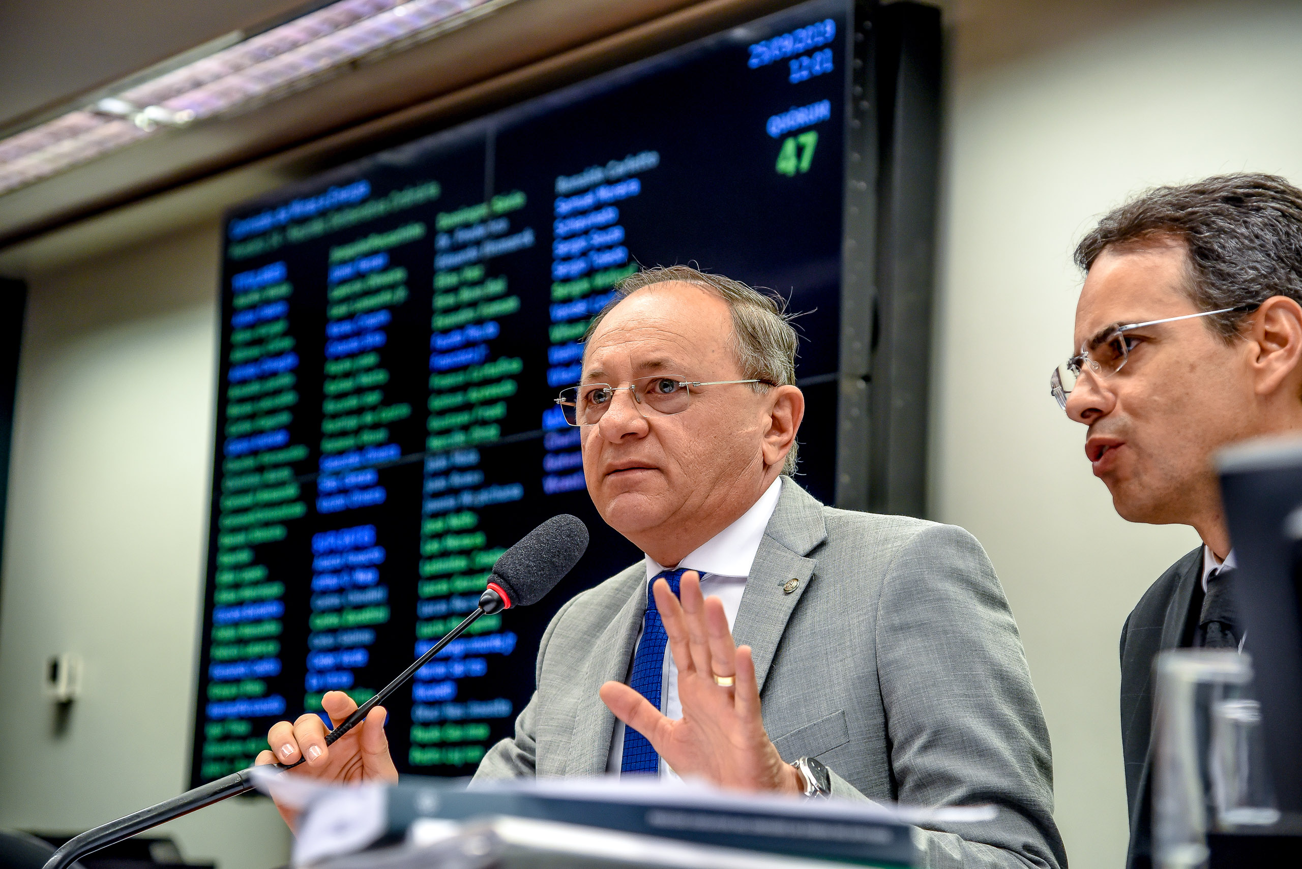 Projeto de Benes estabelece prazo para conclusão de diagnóstico de câncer