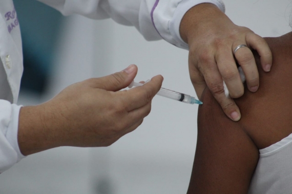 Covid-19: vacinação em Natal chega a 221 mil doses aplicadas