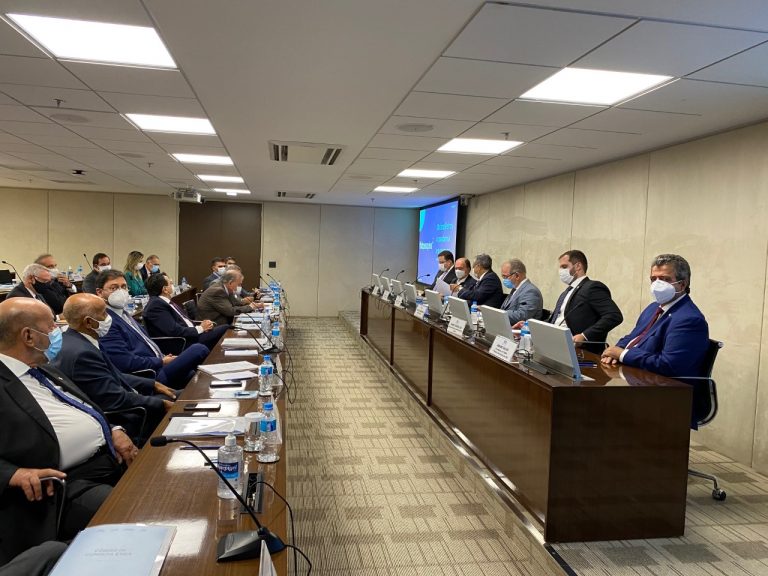 Amaro Sales apresenta Ação pela Vida na reunião da CNI