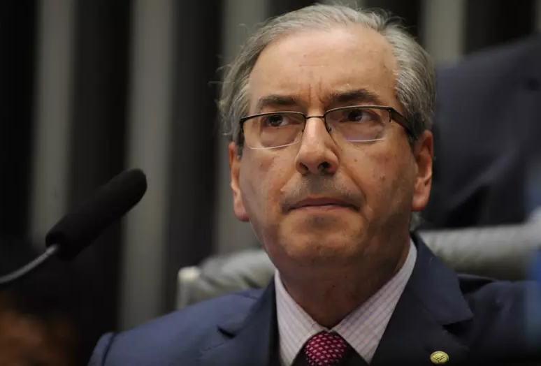 TRF-4 revoga a prisão de Eduardo Cunha