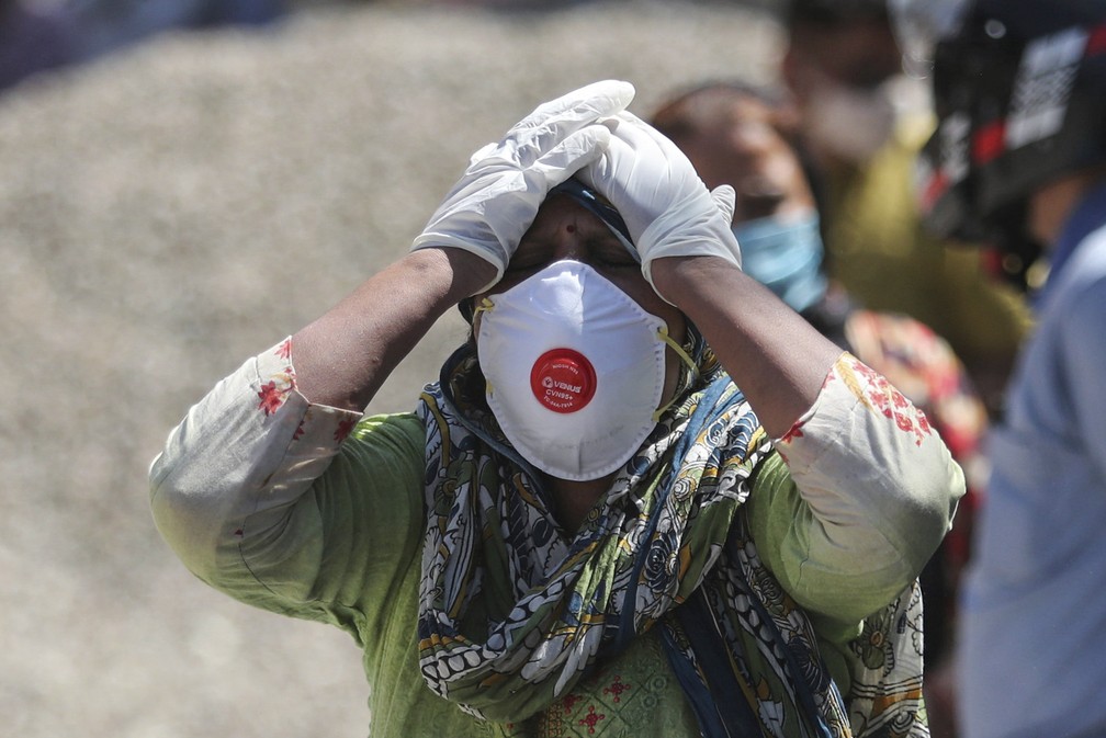 Índia supera 18 milhões de infecções por covid-19