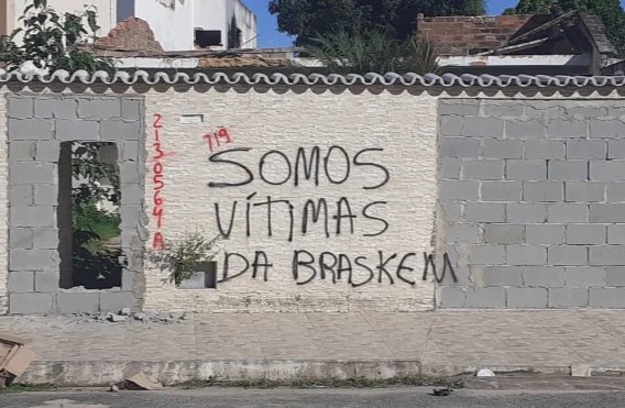 Bairros em Maceió afundam e população exige soluções; entenda o problema