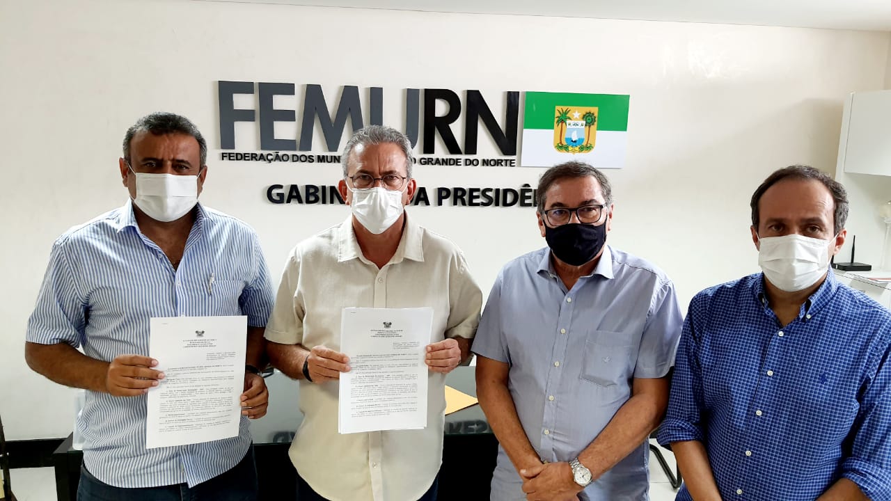 Femurn recebe projeto que permite Aterros Sanitários em Valas