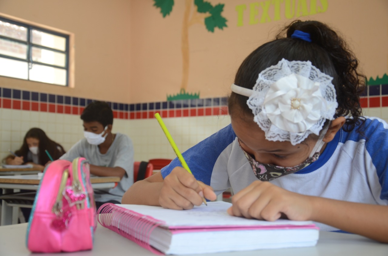 São Gonçalo retoma aulas presenciais na rede municipal de ensino