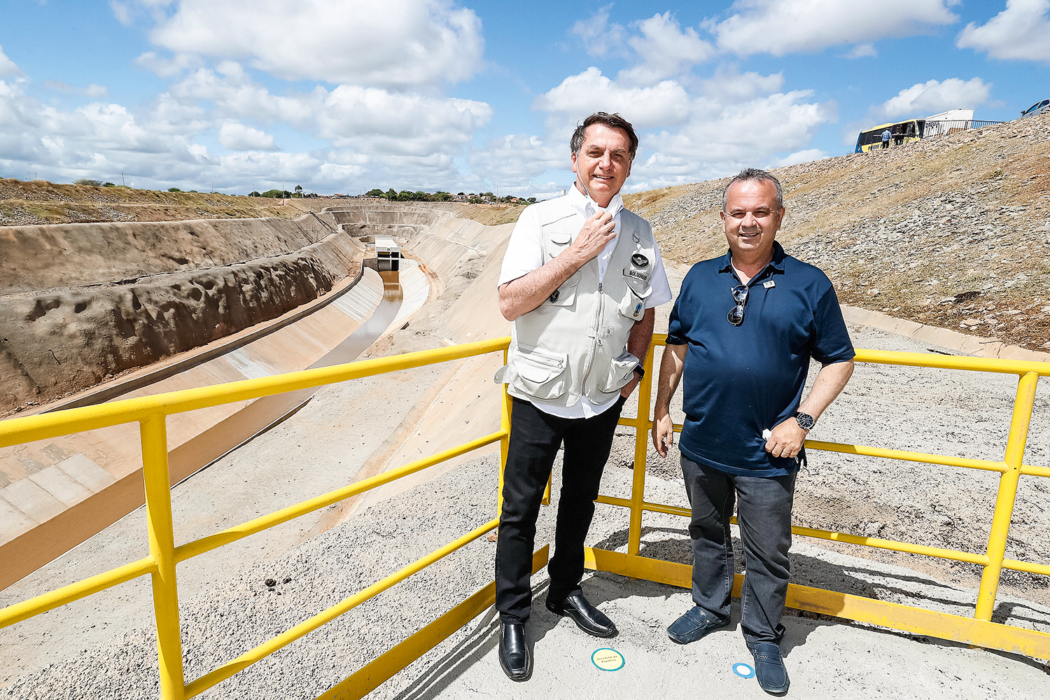 Bolsonaro para Rogério Marinho: "Cabra arretado. O Brasil agradece seu empenho”