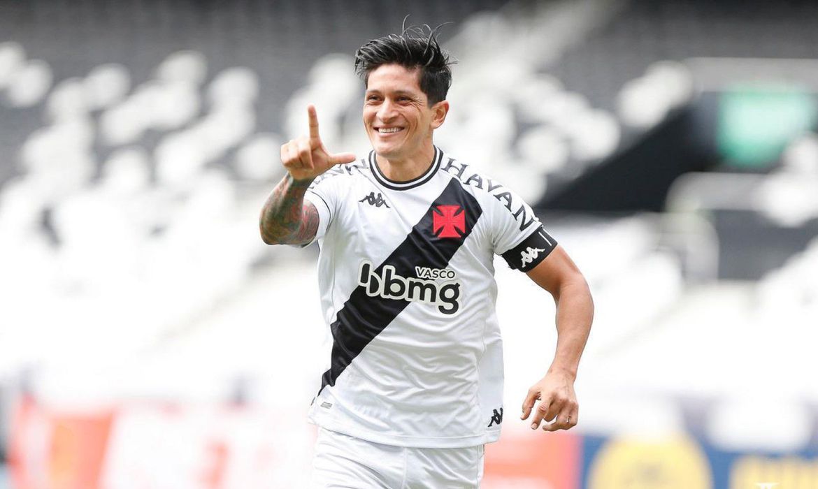 Carioca: Vasco sai na frente do Botafogo em decisão da Taça Rio