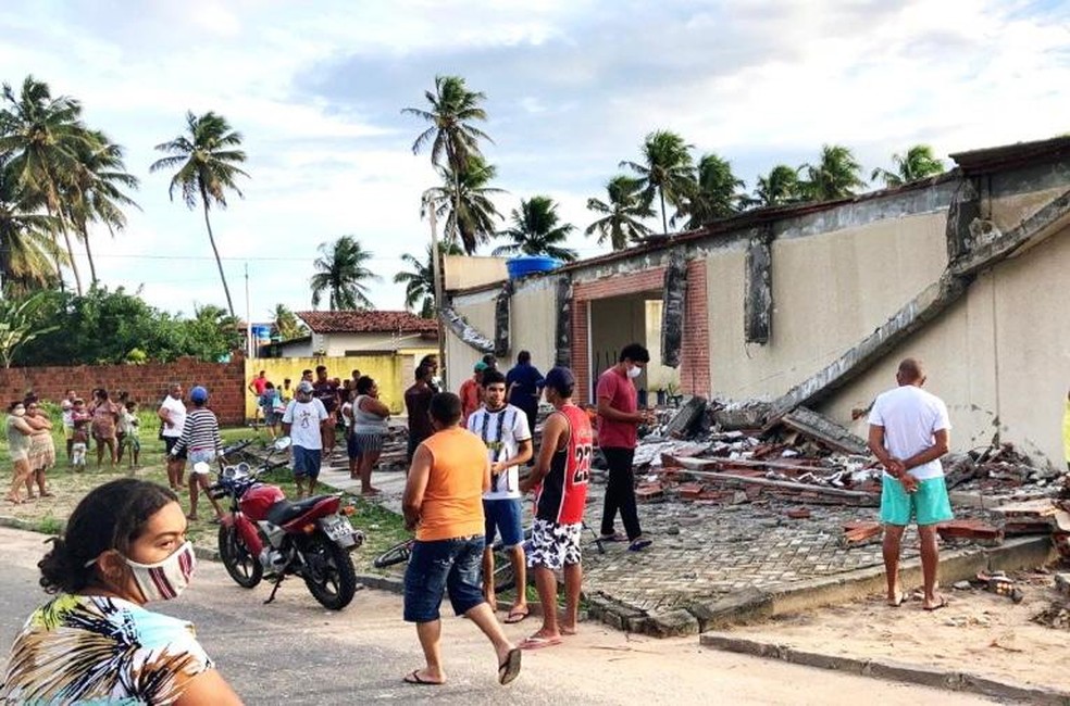 Teto de prédio público desaba e mata servidor em cidade do RN