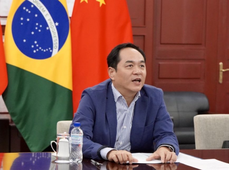 Brasil anuncia IFA do “exterior”; China alfineta e Queiroga agradece