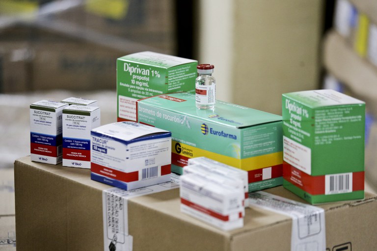 MPs querem mais restrições para evitar falta de kit intubação e oxigênio no RN