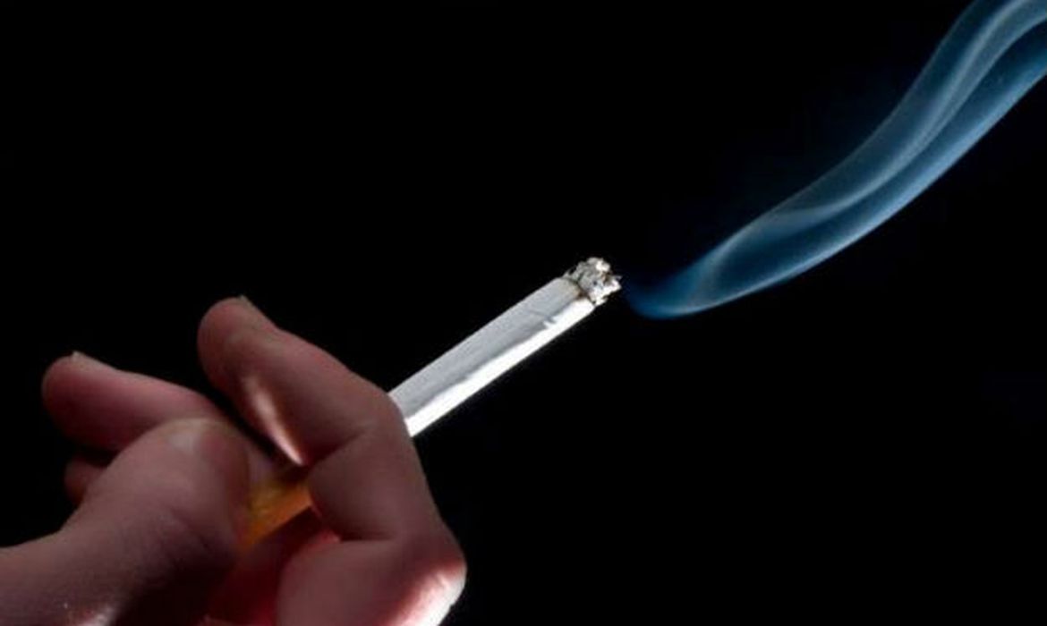 Quer parar de fumar? Cartilha da Fundação do Câncer ensina como; veja