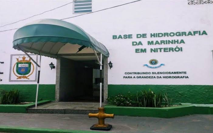 Tenente é esfaqueada dentro de quartel da Marinha