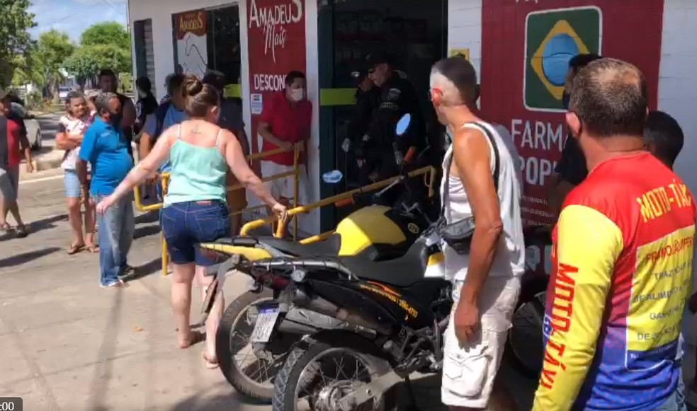 Policial militar é esfaqueado durante assalto em Parnamirim