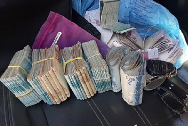 PM apreende drogas, arma e R$ 123 mil em espécie na Grande Natal