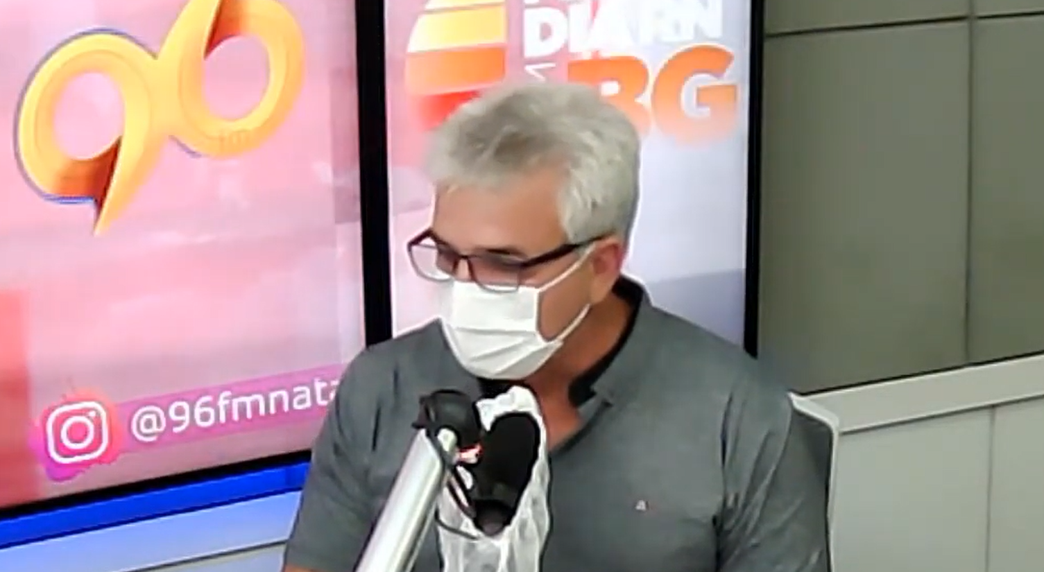VÍDEO: Prefeito diz que Governo do RN se ‘apropria’ de vacinação