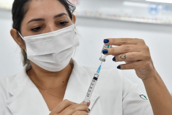 Saiba quantas doses de vacina contra a covid Natal terá disponível nesta quarta