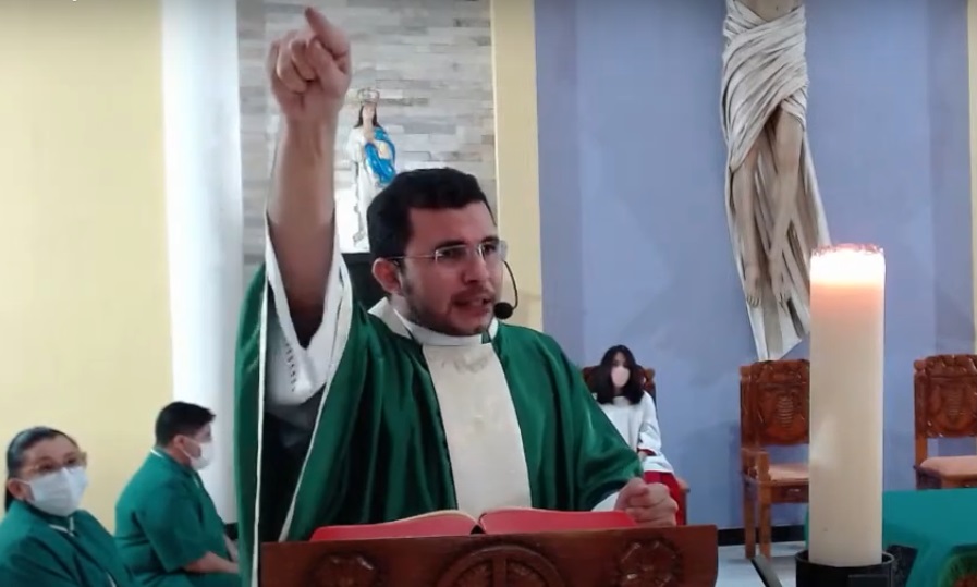 VÍDEO: Padre pede para fiéis não irem a visita de Bolsonaro ao RN: “pecado grave”