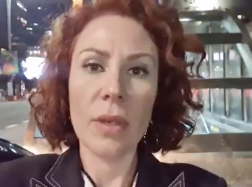 Deputada manda senador pegar “bunda gorda” e “fazer algo que preste”; ele responde com música