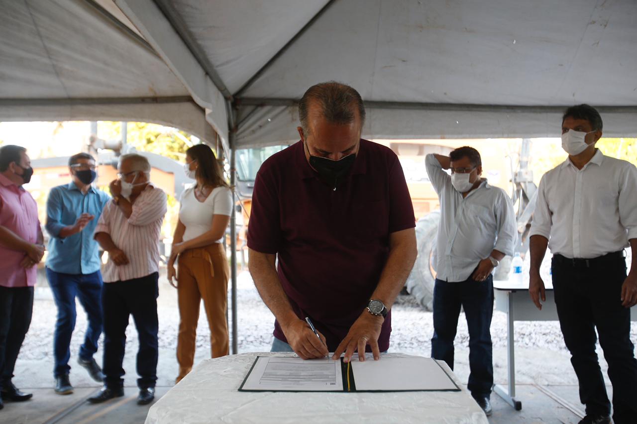 Em Natal, Rogério Marinho autoriza recursos para obras de saneamento na segunda-feira
