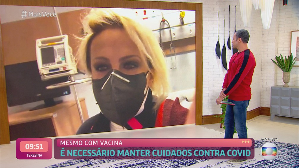 Apresentadora da Globo vai gravar programa e descobre no estúdio que está com Covid