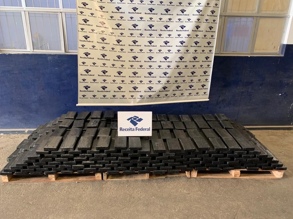 Receita apreende cerca de 500 kg de cocaína no Porto de Natal