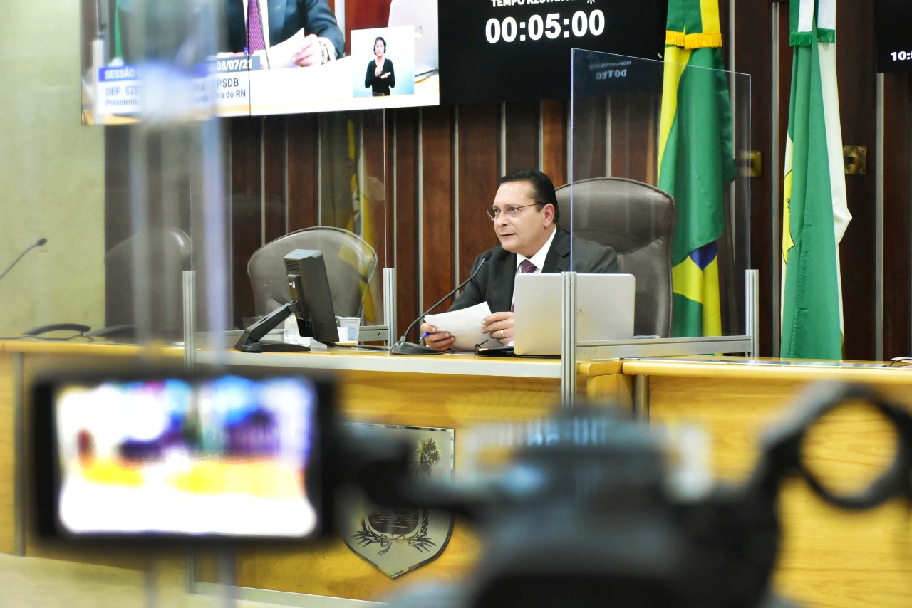 Ezequiel Ferreira solicita ações de infraestrutura, segurança, saúde e educação para Caicó