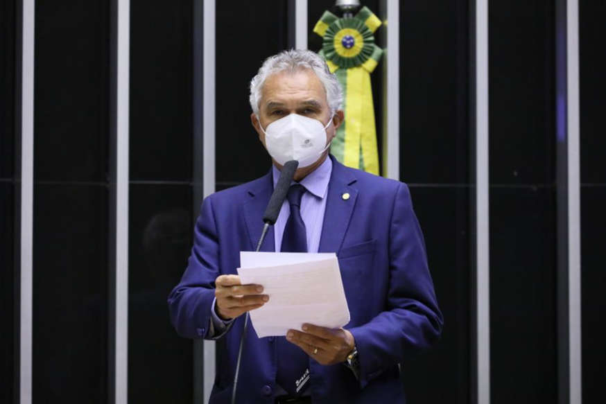 General Girão compara Renan a “saco de estrume” depois de crítica a Bolsonaro
