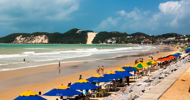Turista denuncia após pagar R$ 500 por cervejas e batatinha na orla de Natal