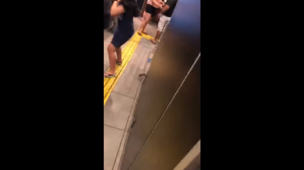 VÍDEO: Rato “visita” McDonald’s em Natal e assusta clientes
