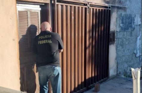 Operação da PF no interior do RN cumpre mandados por venda de moeda falsa