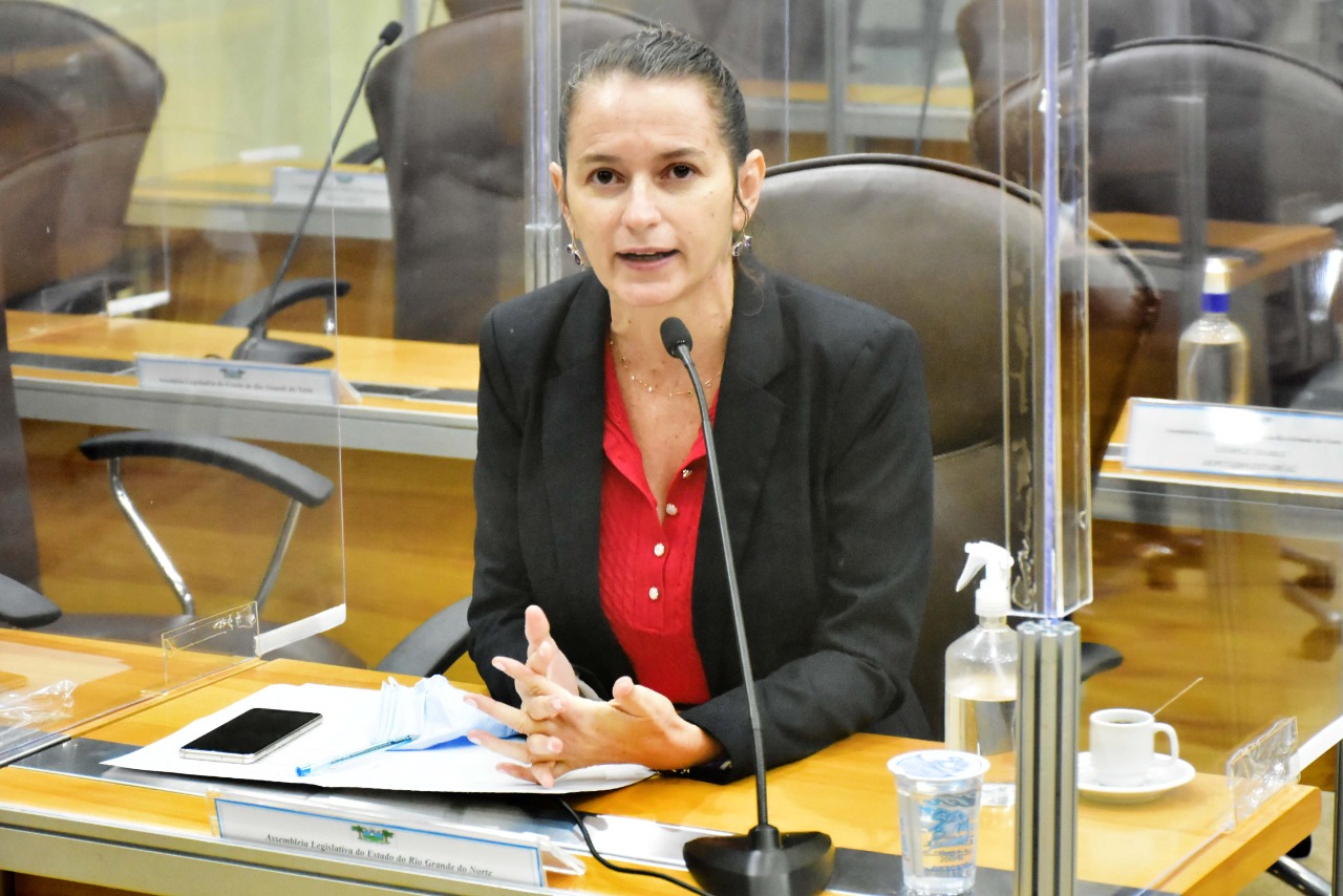 Assembleia do RN aprova projeto de lei que suspende prazos de concursos