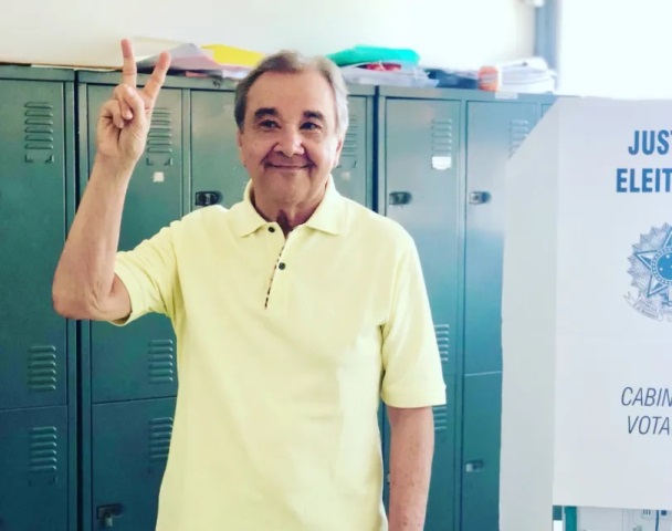 Agripino sobre aliança PT e MDB: "têm certas coisas que são como mistura de água e óleo"
