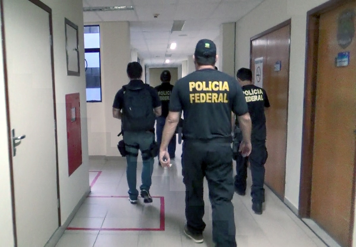 PF deflagra operação no RN e cumpre mandados de busca e apreensão