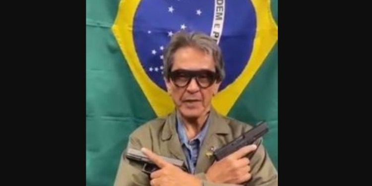 ‘Eu, se sou o Bolsonaro, já teria fechado o STF’, diz ex-deputado presidente de partido