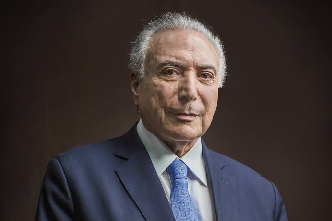Michel Temer posta vídeo para se ‘reaproximar dos seguidores’: “Vamos teclar”; assista
