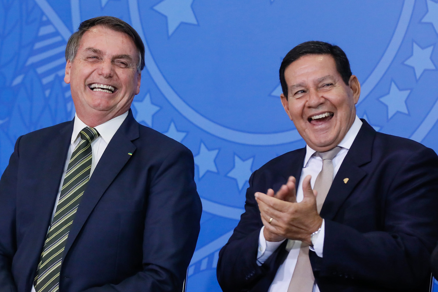 Mourão responde se foi aconselhado a deixar o governo Bolsonaro