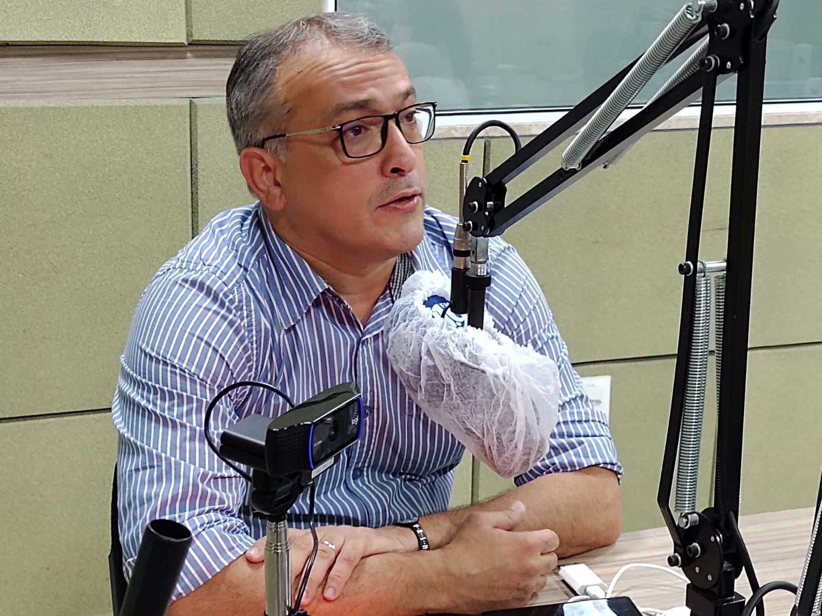 VÍDEO: Professor de concursos, Assis Maia diz quais são os 5 pilares da aprovação