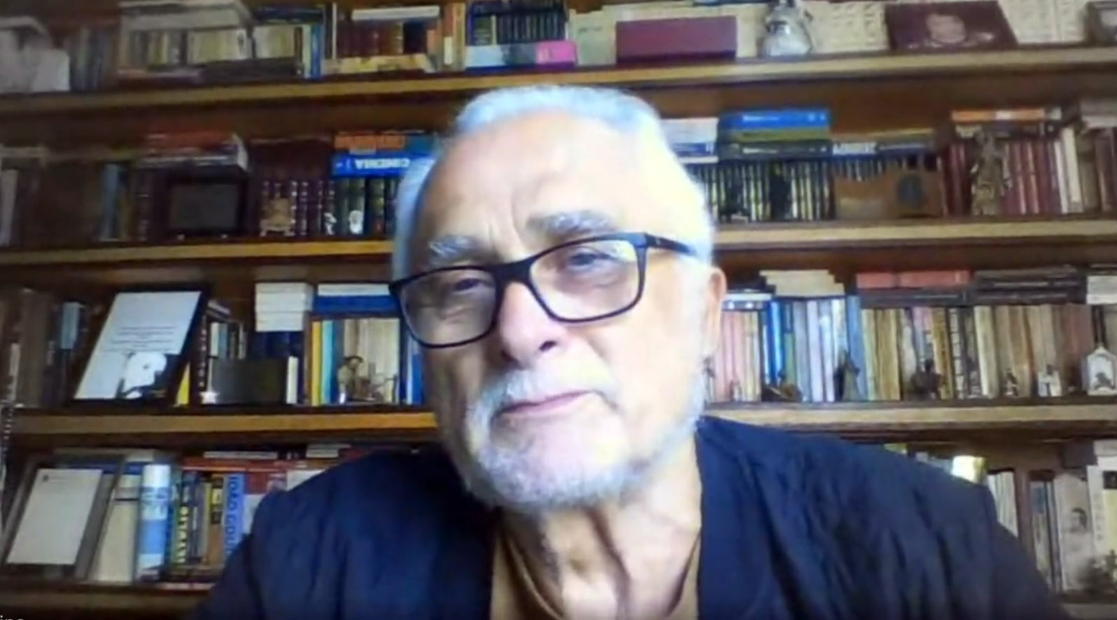 O grande erro do PT foi seguir as leis do sistema atual, diz ex-presidente do PT