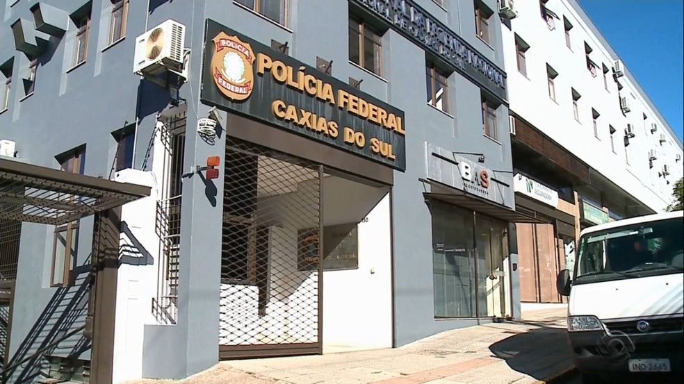 Delegado que se envolveu em confusão com petistas é encontrado morto na sede da PF