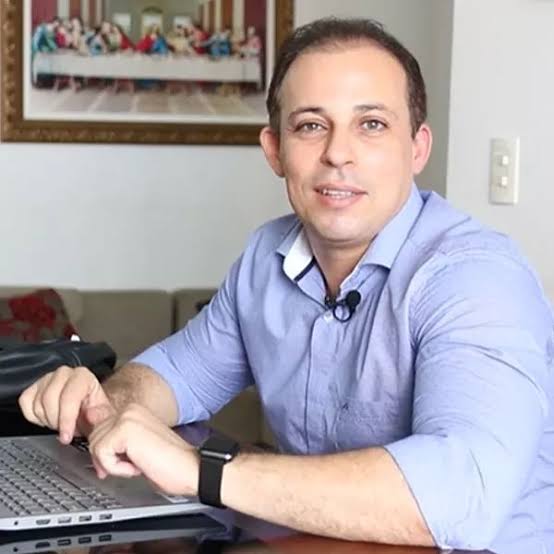 Justiça emite mandado de prisão do prefeito de Canguaretama por desvio de recursos