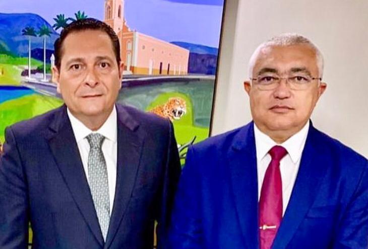 Ezequiel congratula coronel Araújo, eleito presidente do Colégio Nacional dos Secretários de Segurança