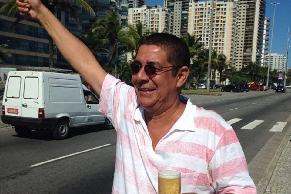 Vacinado com duas doses, Zeca Pagodinho é internado com Covid