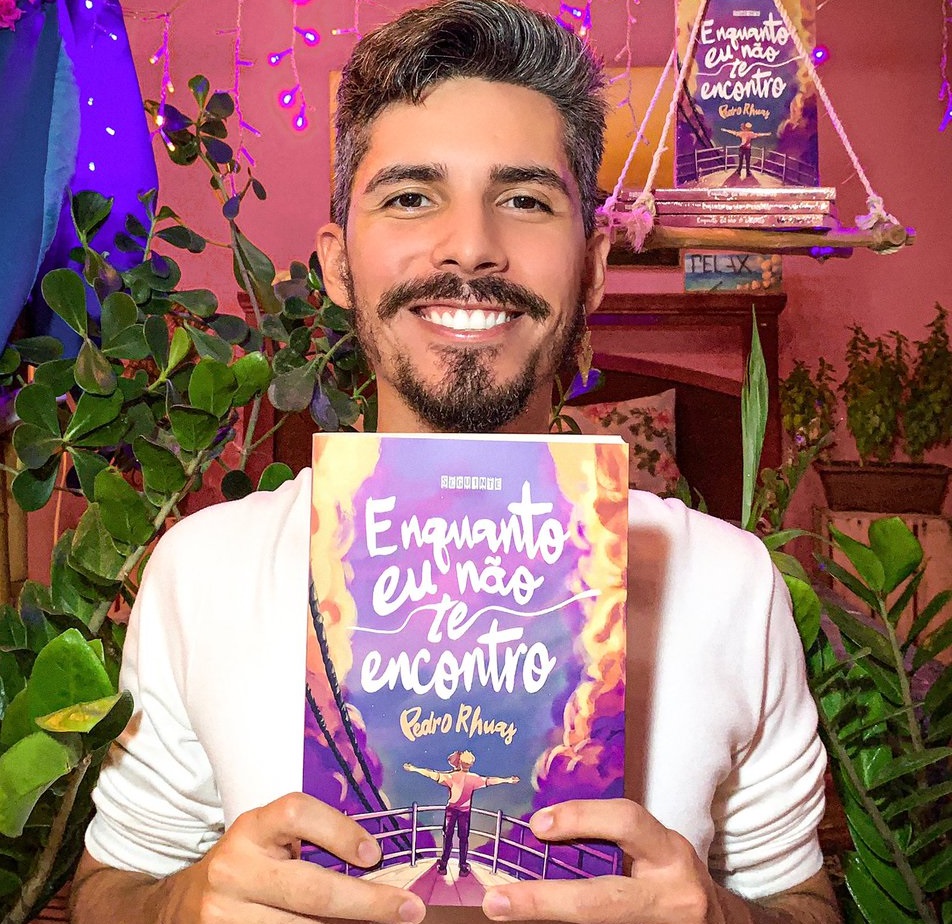 Escritor potiguar se destaca entre os principais da literatura jovem do Brasil