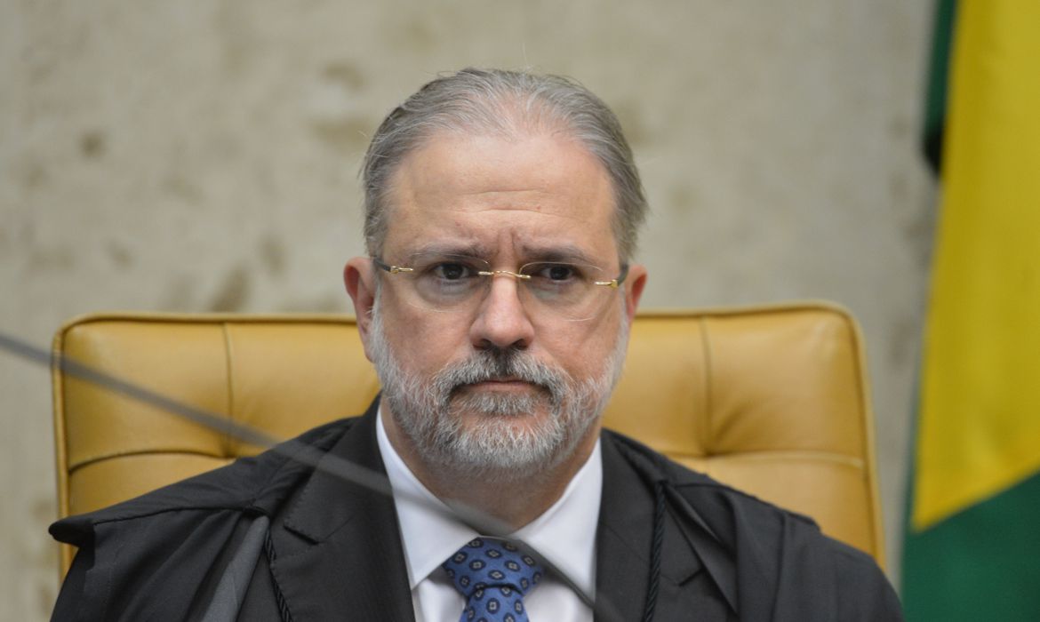 PGR informa ao STF que abriu apuração preliminar sobre ataques de Bolsonaro às urnas