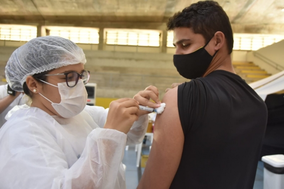 Natal promove "Balada da Vacinação" e inicia última fase da 1ª dose; veja detalhes